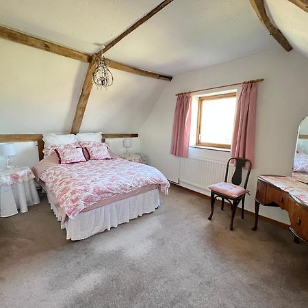 Dairy Cottage Cockley Cley Exterior photo